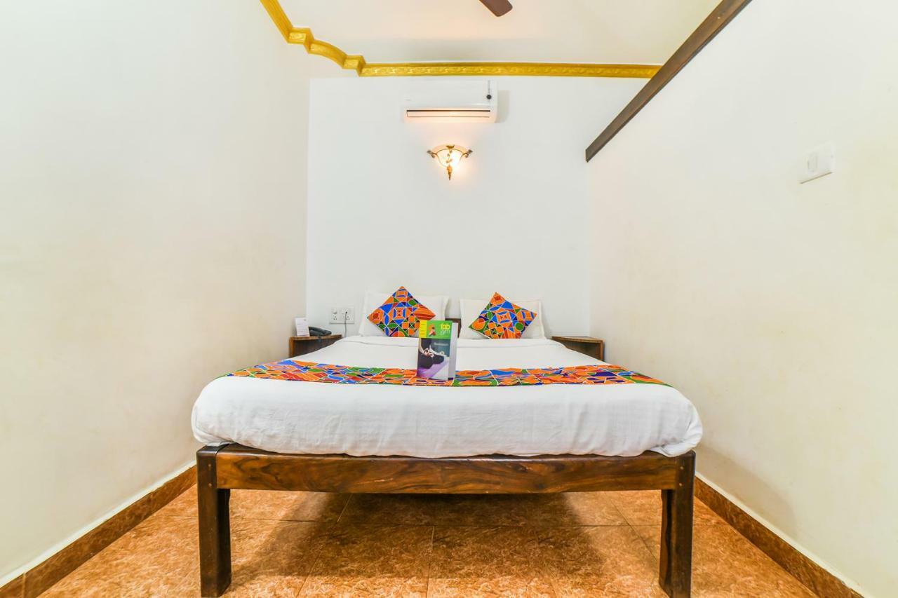 Fabhotel Yoyo Cottage With Pool - Nr Chapora Fort 瓦加托 外观 照片