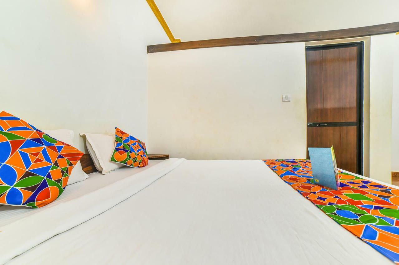 Fabhotel Yoyo Cottage With Pool - Nr Chapora Fort 瓦加托 外观 照片